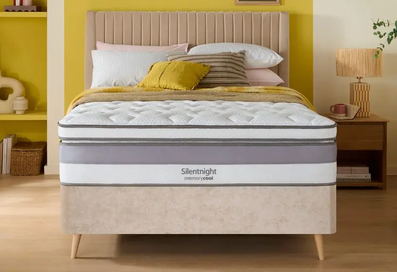 Memory mattress on divan set