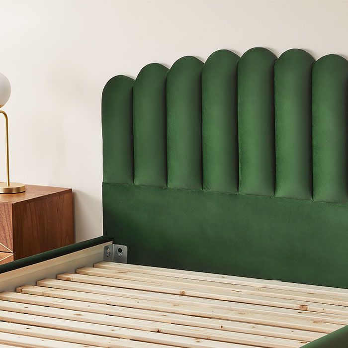 Oriana Upholstered Bed Frame head