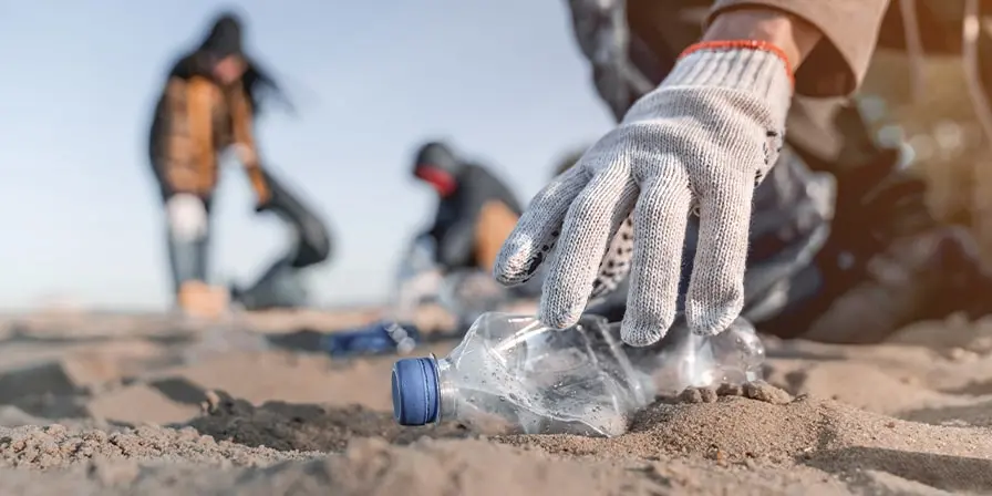 plastic pollution and recycling