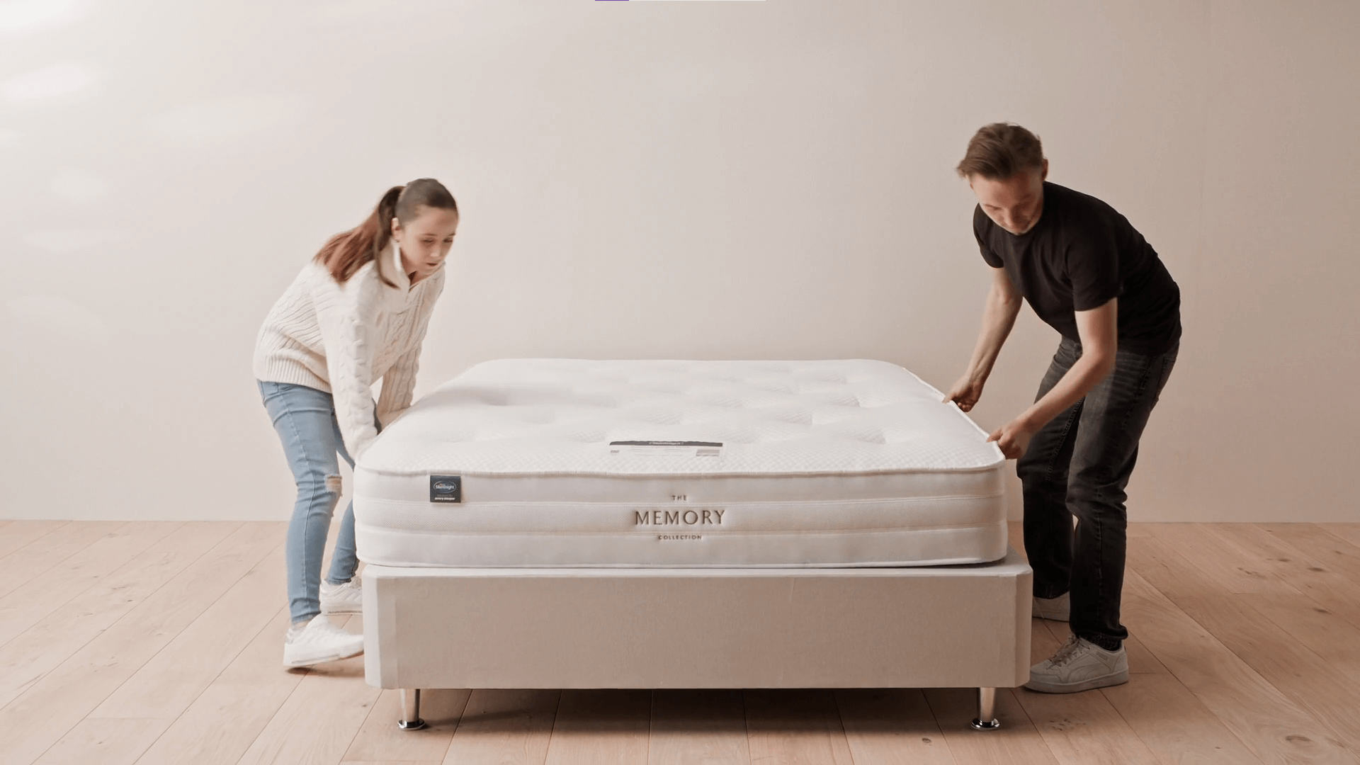 Divan bed assembly